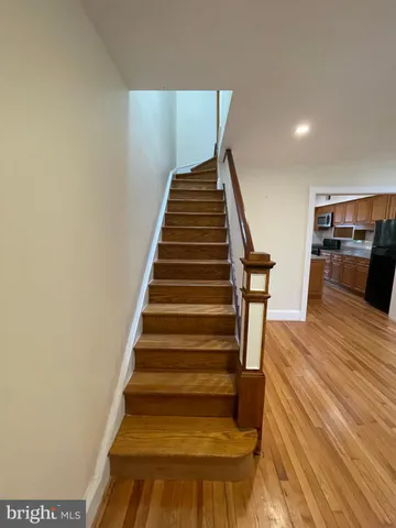 a view of entryway and hall