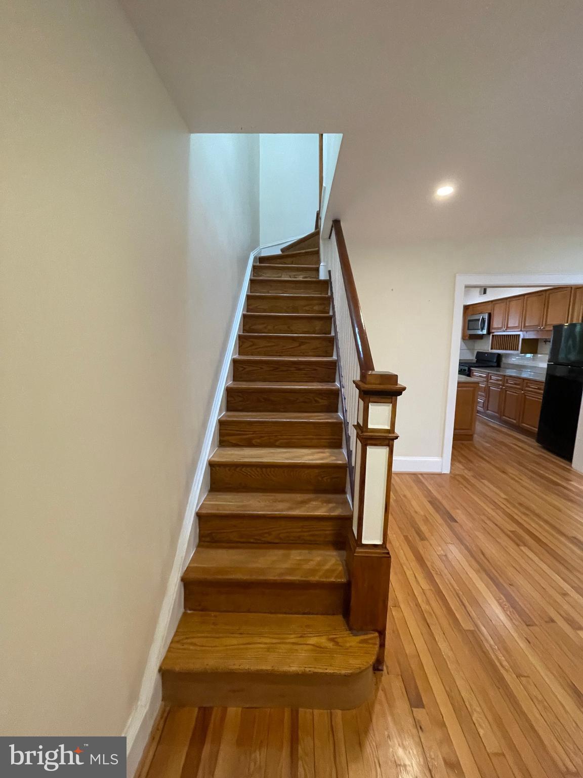 539 24th Street Northeast Washington, DC 20002 - Photo 14 of 37 a view of entryway and hall