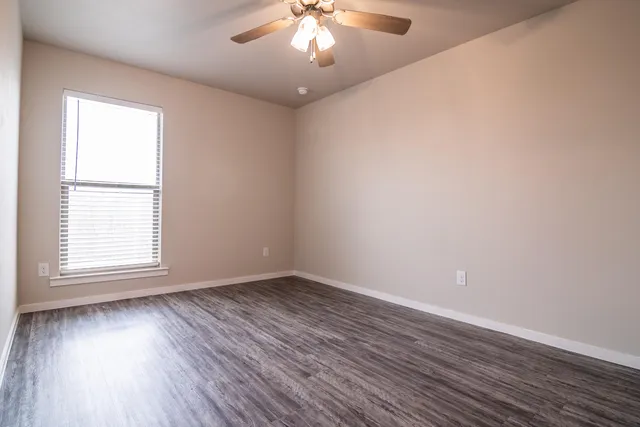 $1,375 | 2120 Langford Avenue, Unit B, Lubbock, TX 79407