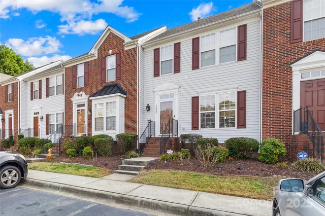 $312,000 | 10842 Garden Oaks Lane, Charlotte, NC 28273