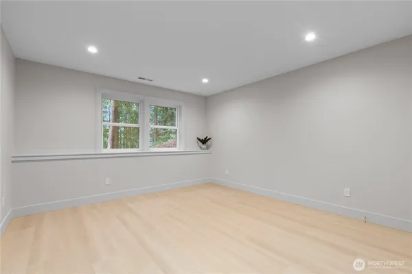 $1,049,000 | 32 Bramble Way, Bellingham, WA 98229