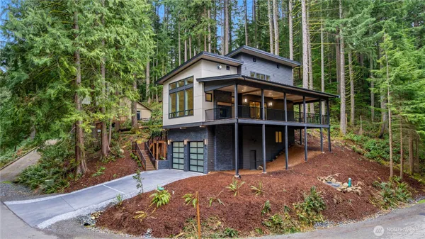 $1,049,000 | 32 Bramble Way, Bellingham, WA 98229