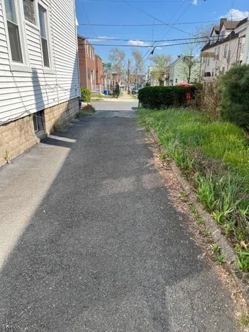 $699,000 | 127 Dewey Street, Newark, NJ 07112