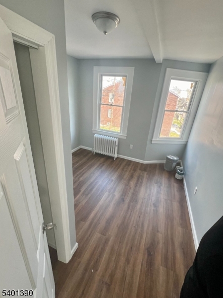 127 Dewey Street Newark, NJ 07112 - Photo 6 of 15