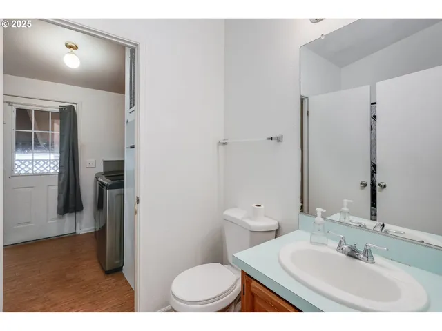 $150,000 | 3921 Pacific Circle, Hubbard, OR 97032