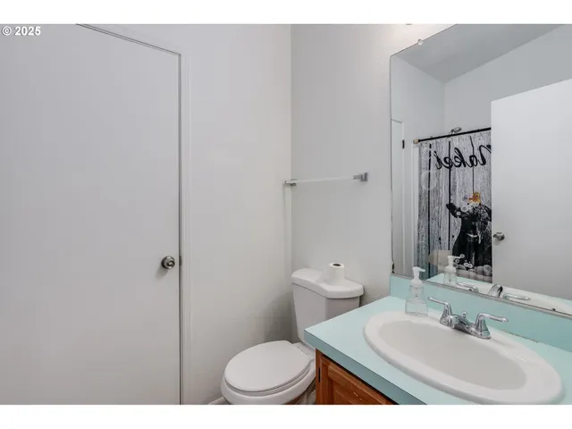 $150,000 | 3921 Pacific Circle, Hubbard, OR 97032