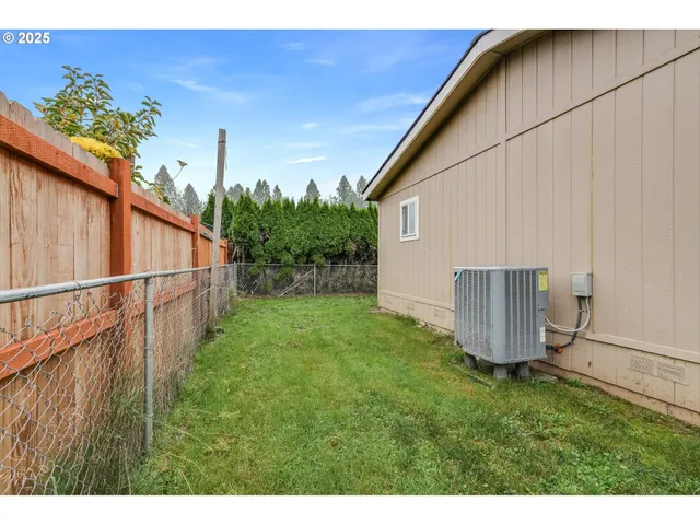 $150,000 | 3921 Pacific Circle, Hubbard, OR 97032