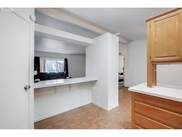 $150,000 | 3921 Pacific Circle, Hubbard, OR 97032