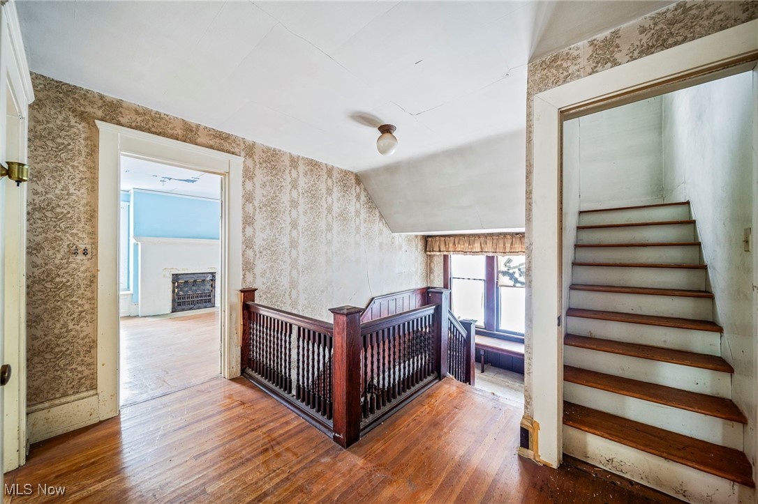 1830 Wilton Road Cleveland, OH 44118 - Photo 24 of 49 Gallery Image 24