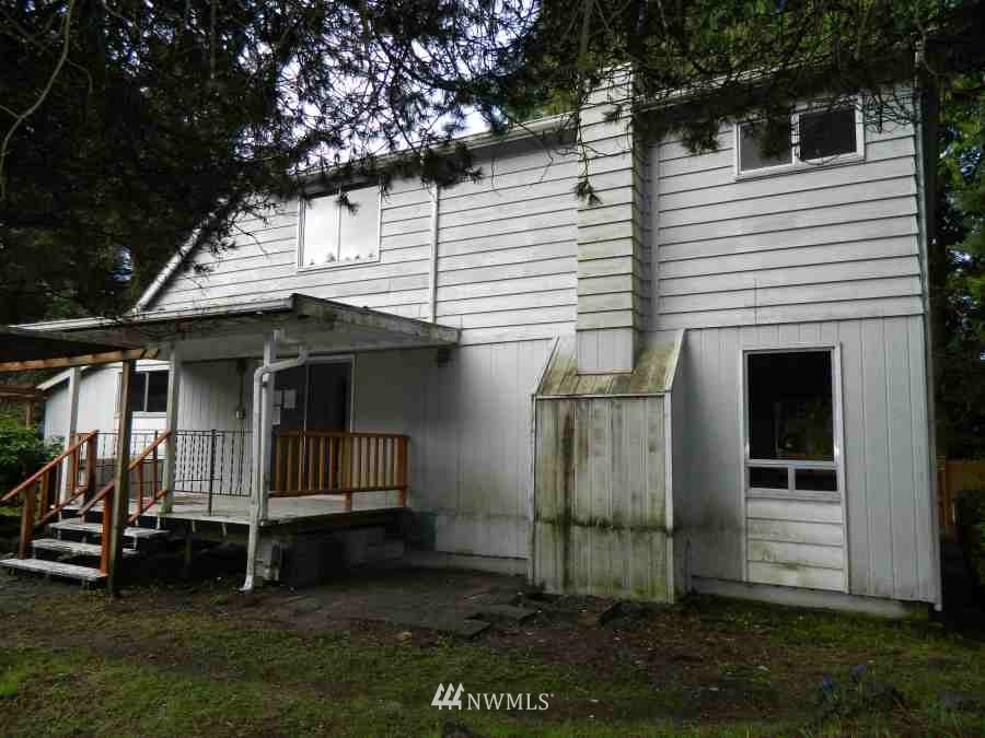 8009 Van Decar Road Southeast Port Orchard, WA 98367 - Photo 12 of 15 Gallery Image 12
