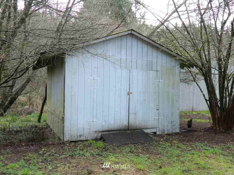 8009 Van Decar Road Southeast Port Orchard, WA 98367 - Photo 13 of 15 Gallery Image 13