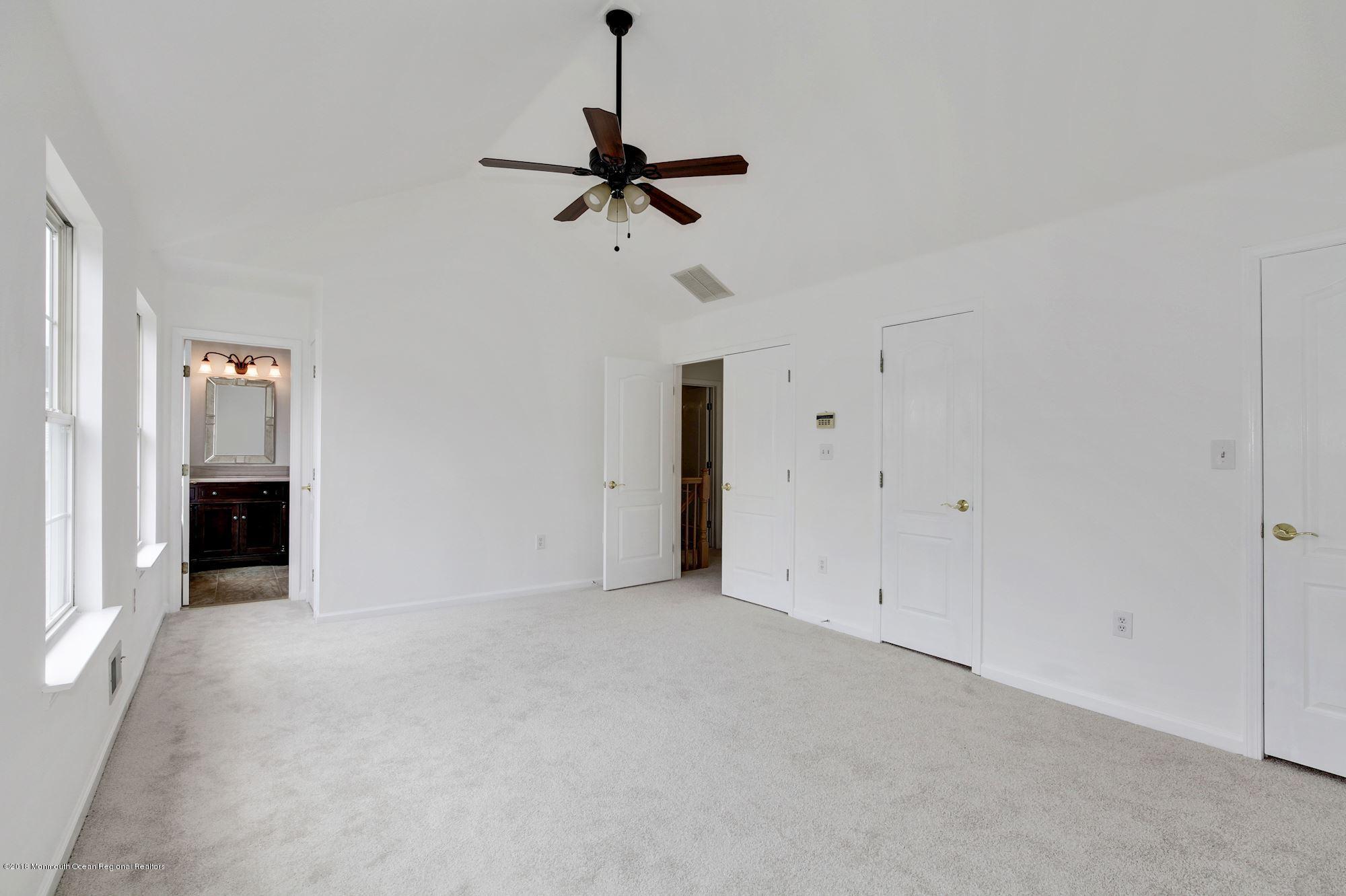 2 Bernadette Road Morganville, NJ 07751 - Photo 27 of 37 055_2_Bernadette_Rd_221374_306907
