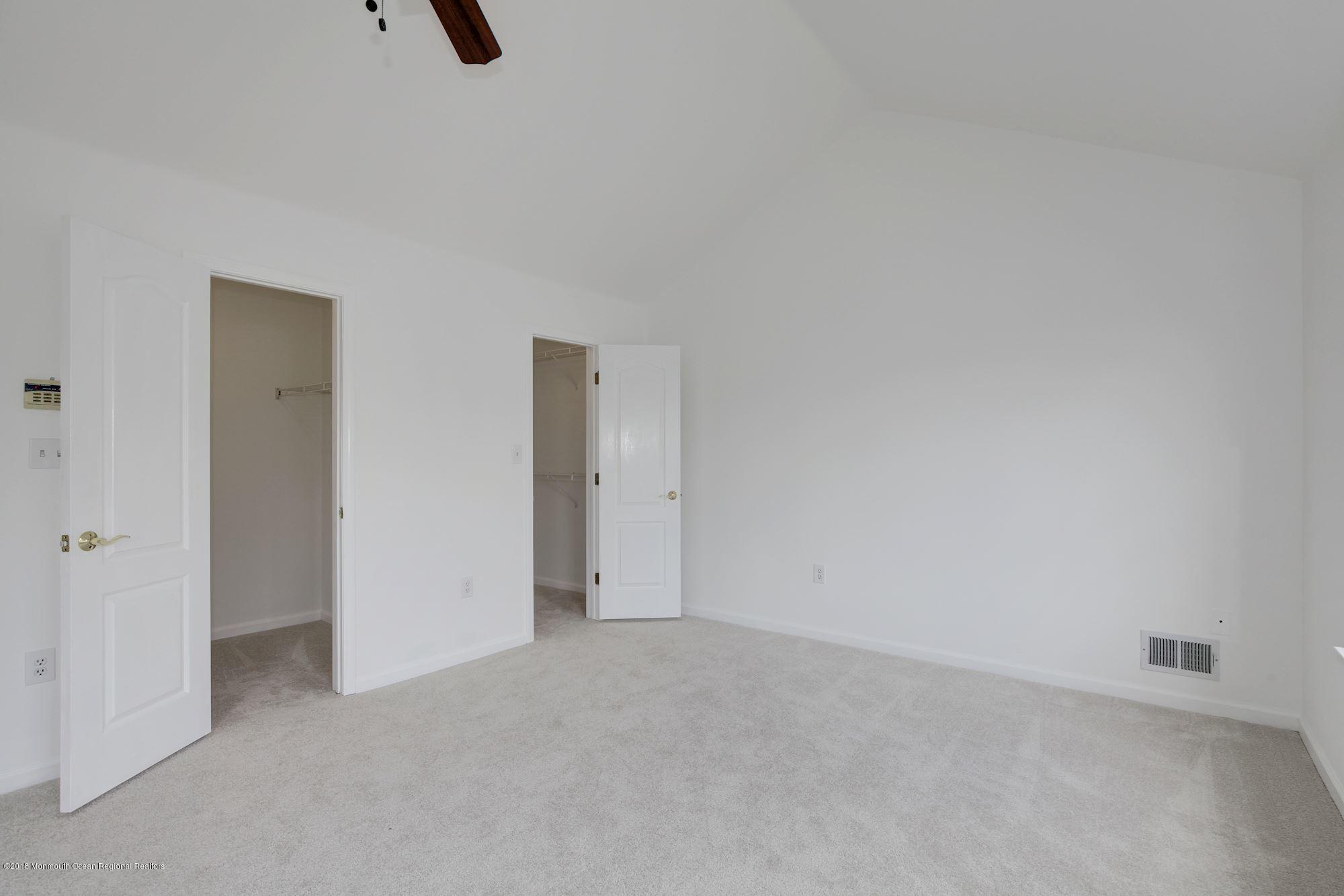 2 Bernadette Road Morganville, NJ 07751 - Photo 33 of 37 035_2_Bernadette_Rd_221374_306778