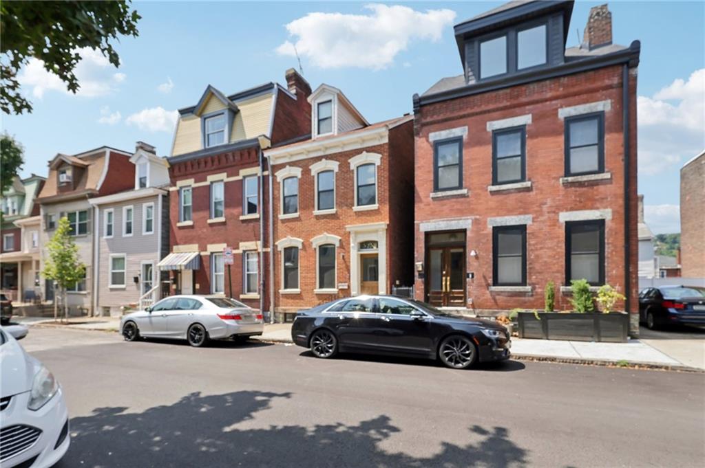 a car parked in front of a building