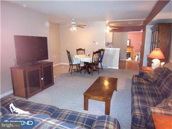 92 Markel Road Malvern, PA 19355 - Photo 5 of 12 Living Room