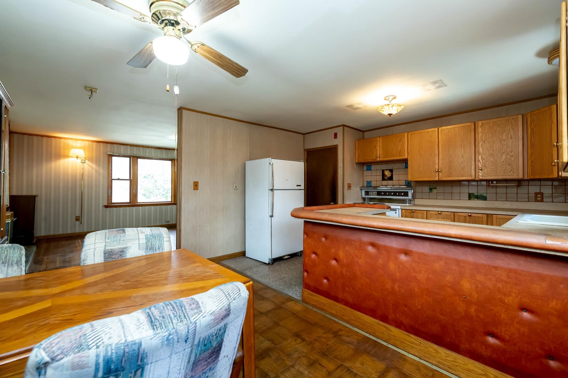 44 Wire Road Merrimack, NH 03054 - Photo 10 of 33