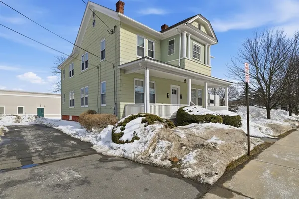 $529,000 | 86 Conz Street, Northampton, MA 01060