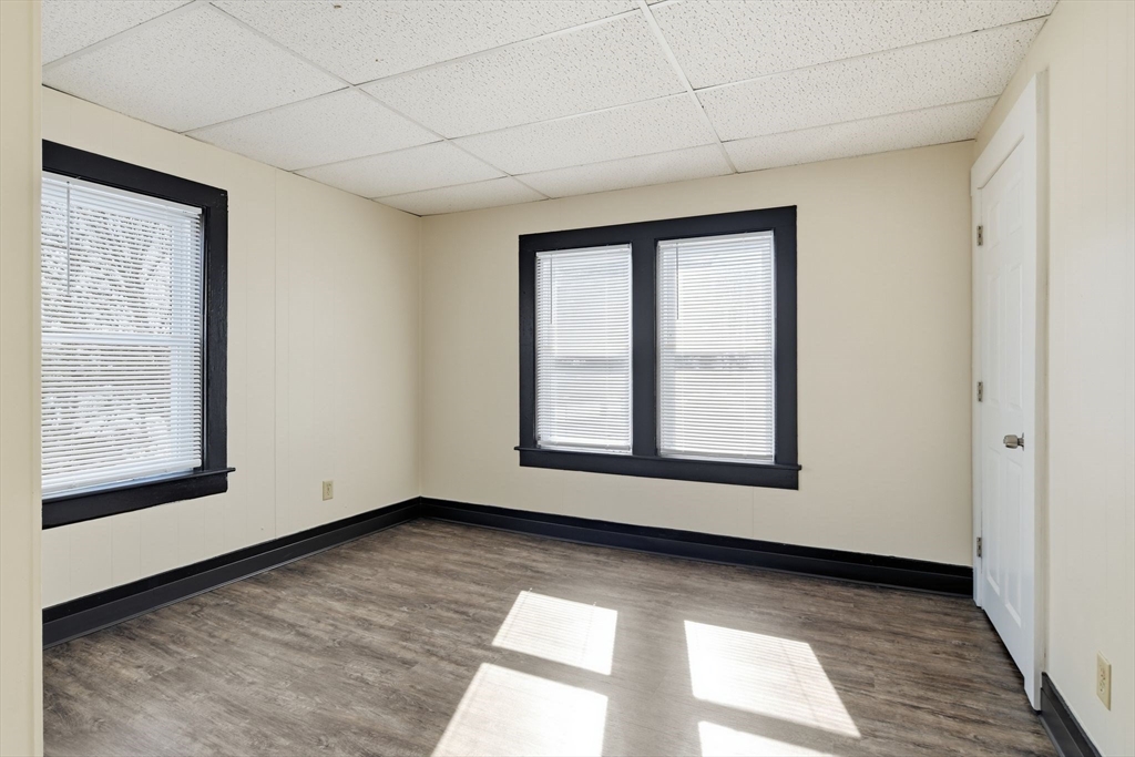 86 Conz Street Northampton, MA 01060 - Photo 11 of 27