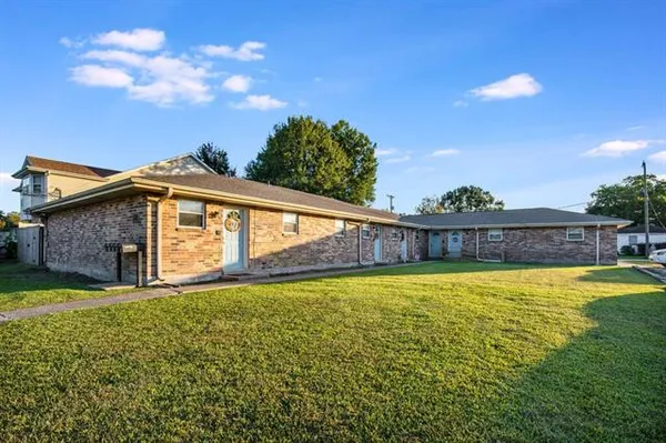 $1,400 | 498 Oak Avenue, Unit 4, Harahan, LA 70123