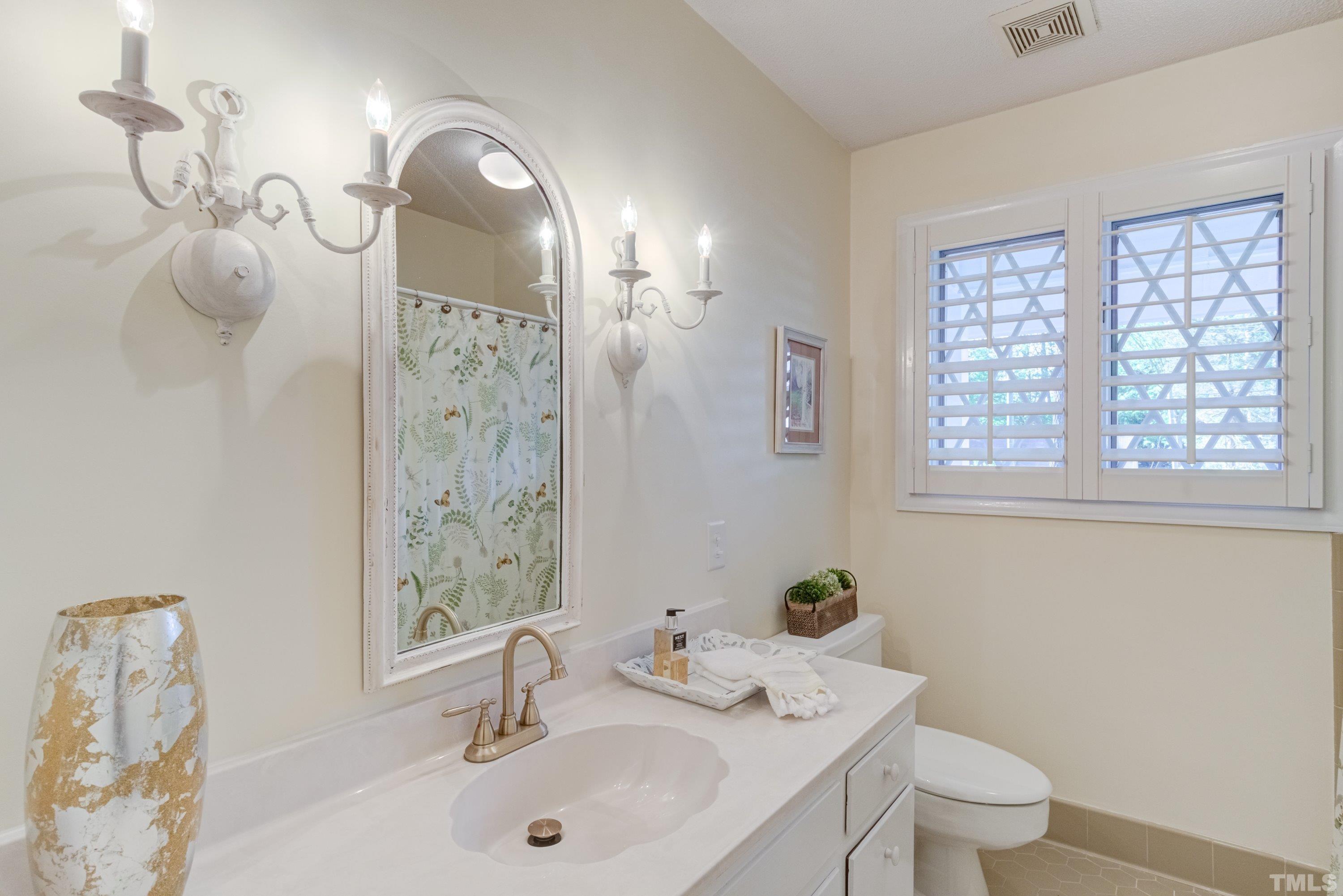 1109 Country Ridge Drive Raleigh, NC 27609 - Photo 39 of 64