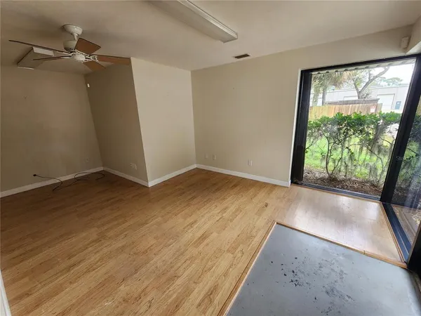 $3,900 | 2808 Hibiscus Drive, Unit U1, Edgewater, FL 32141