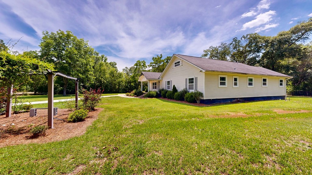 1348 Edwin Reynolds Road Cottonwood, AL 36320 - Photo 51 of 55