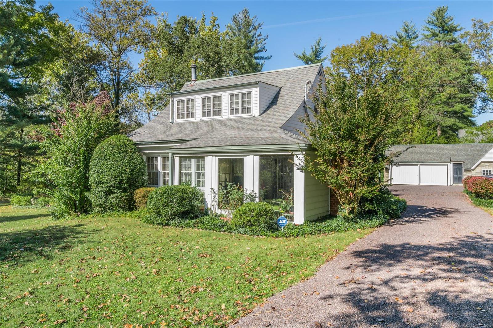 10025 Conway Road St. Louis, MO 63124 - Photo 3 of 18