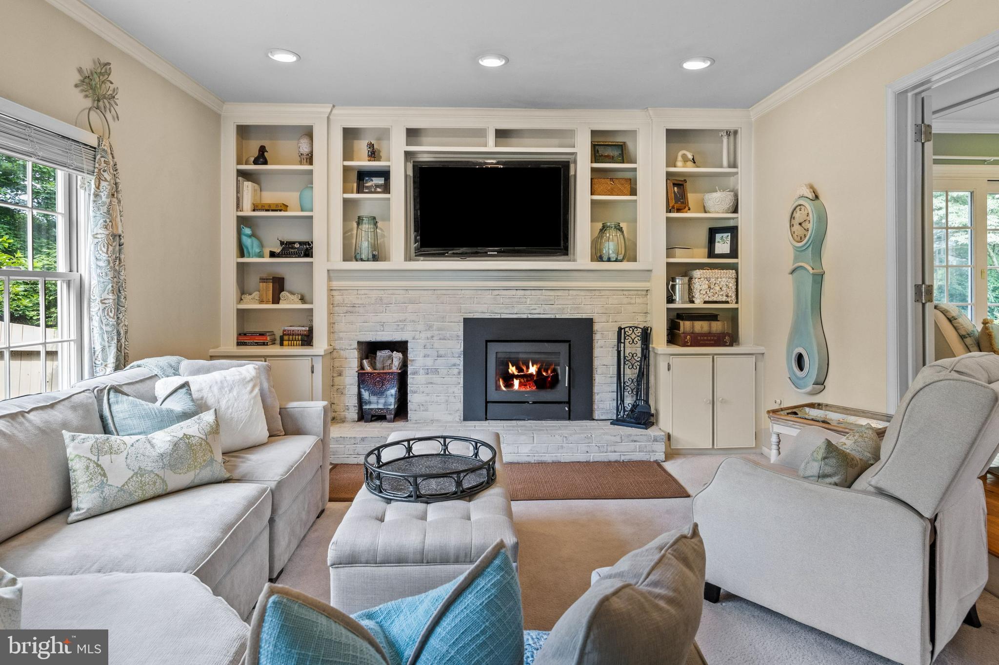 5973 Stovers Mill Road Doylestown, PA 18902 - Photo 16 of 60 Family Room