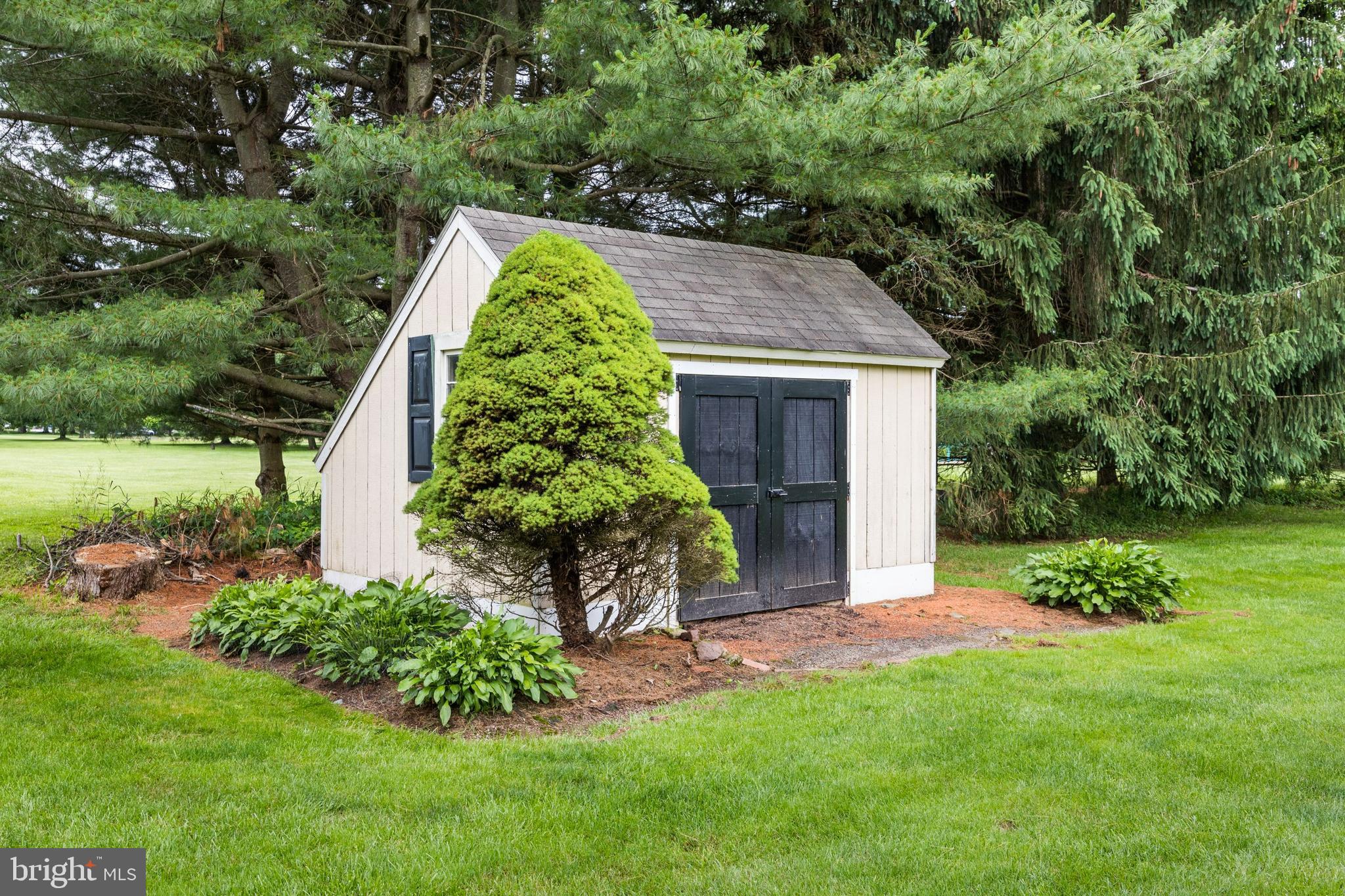 5973 Stovers Mill Road Doylestown, PA 18902 - Photo 46 of 60