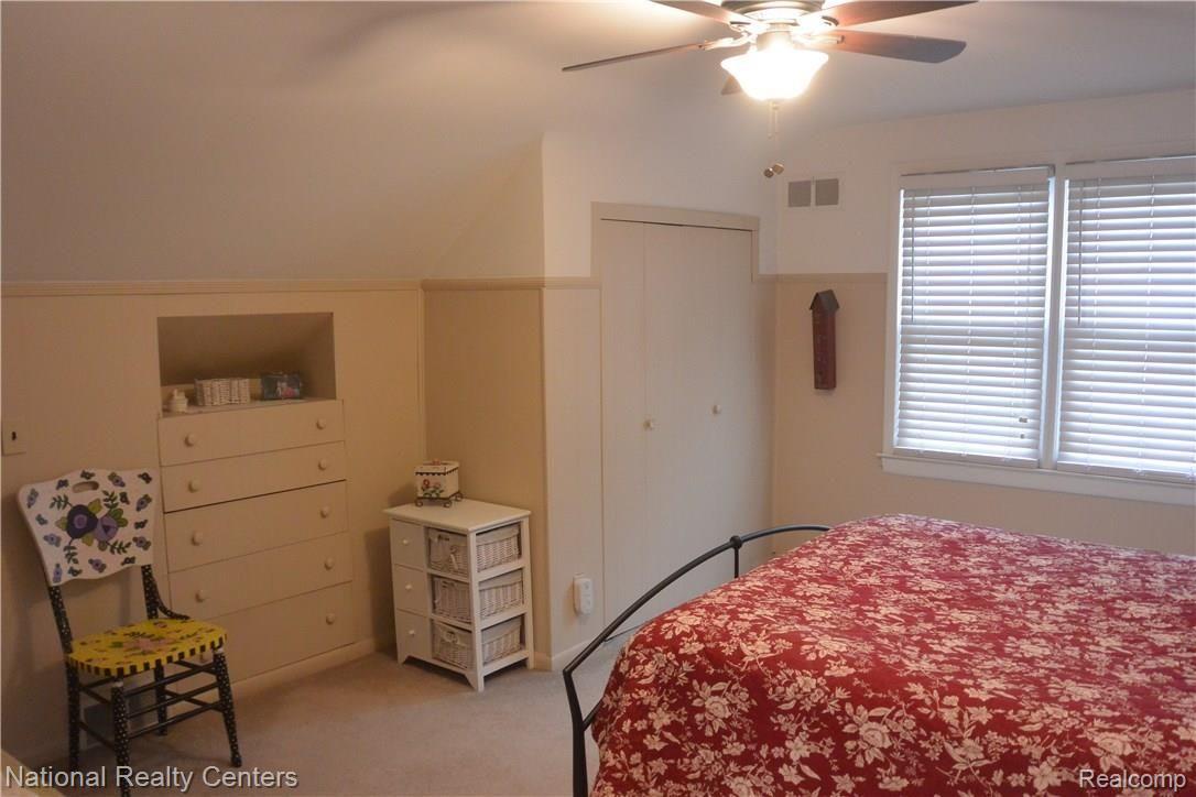 3247 Harding Street Dearborn, MI 48124 - Photo 17 of 32 DSC_3134.JPG