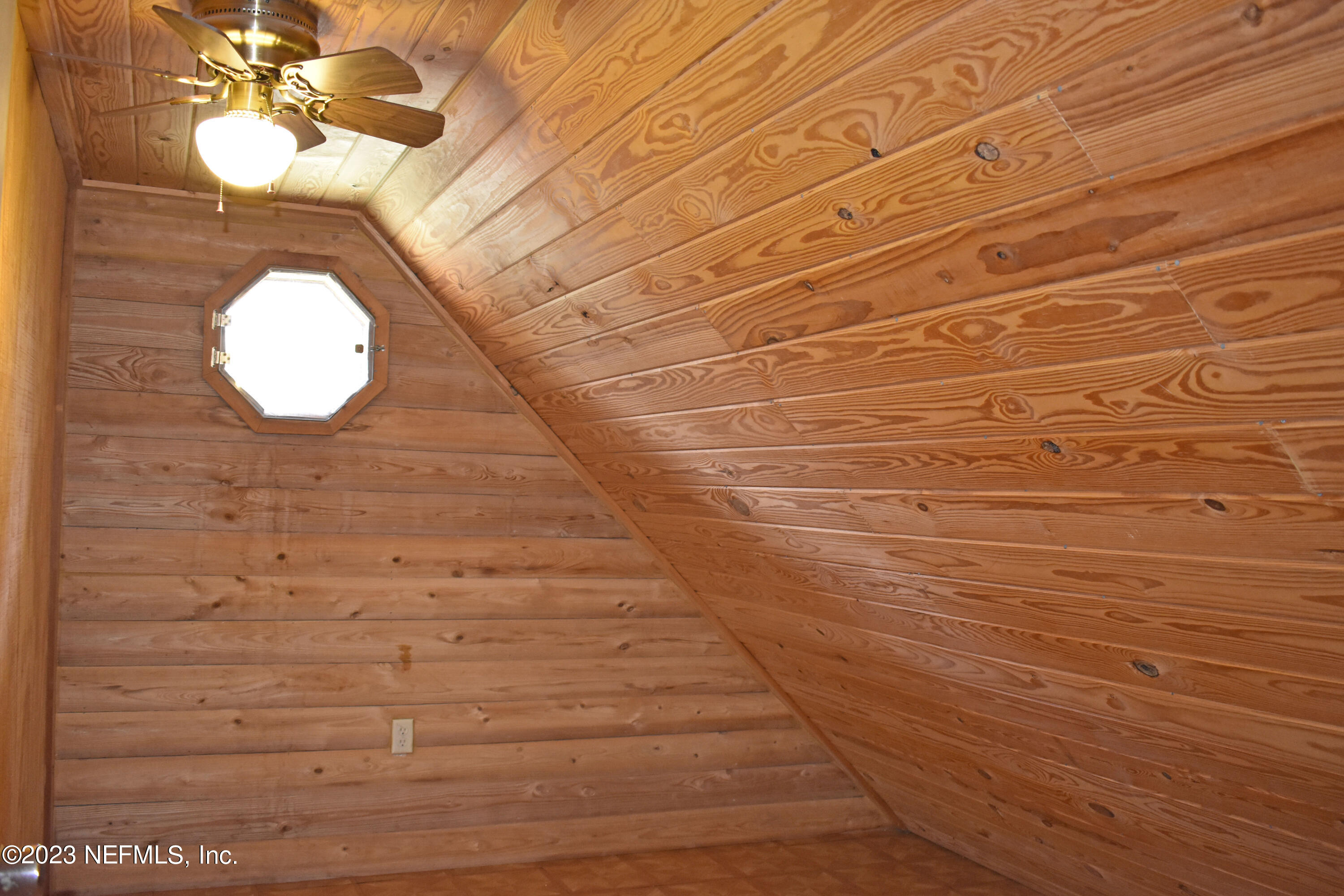 119 Whirlwind Loop Hawthorne, FL 32640 - Photo 22 of 52 bedroom/loft
