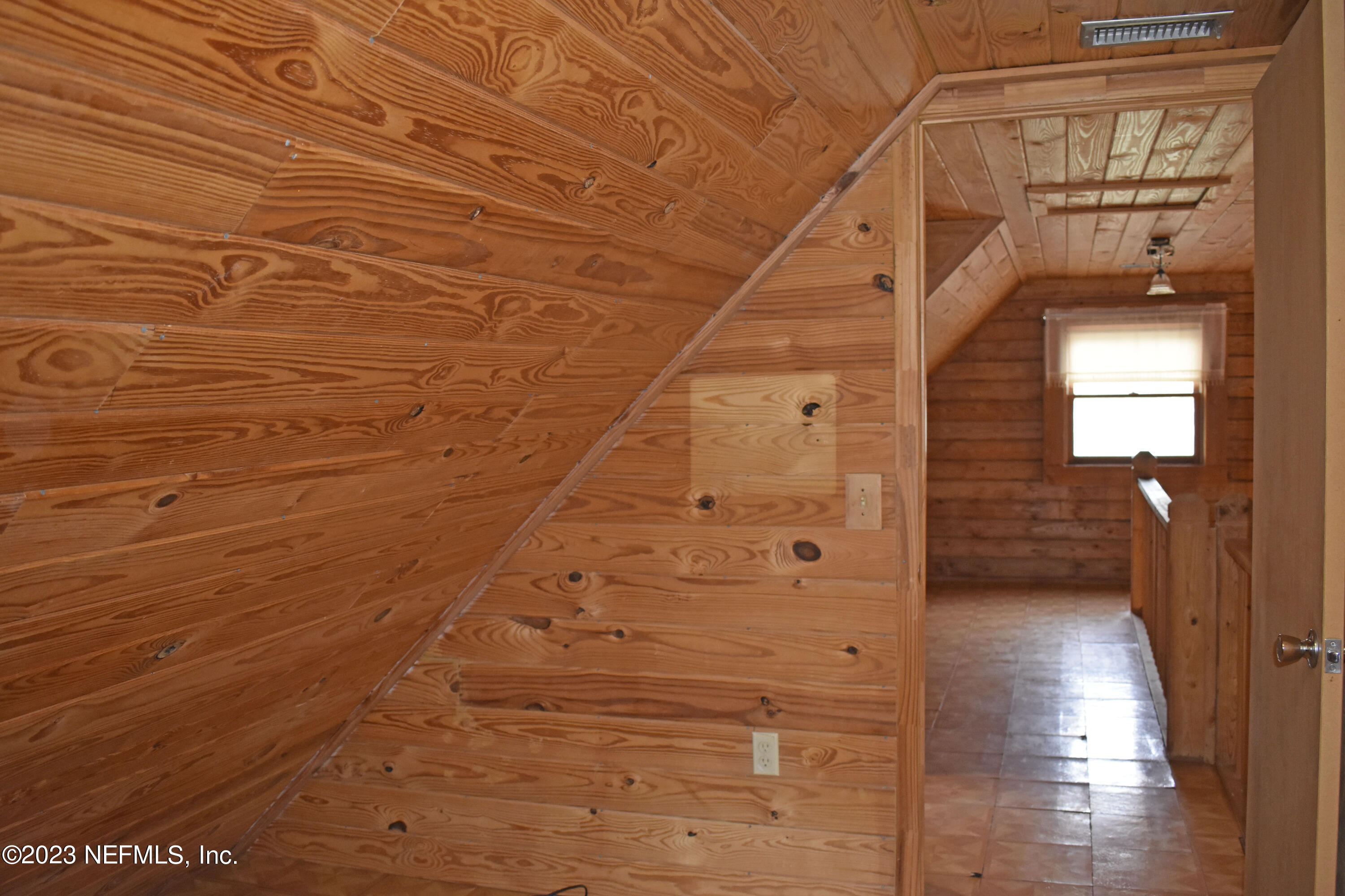 119 Whirlwind Loop Hawthorne, FL 32640 - Photo 23 of 52 bedroom/loft