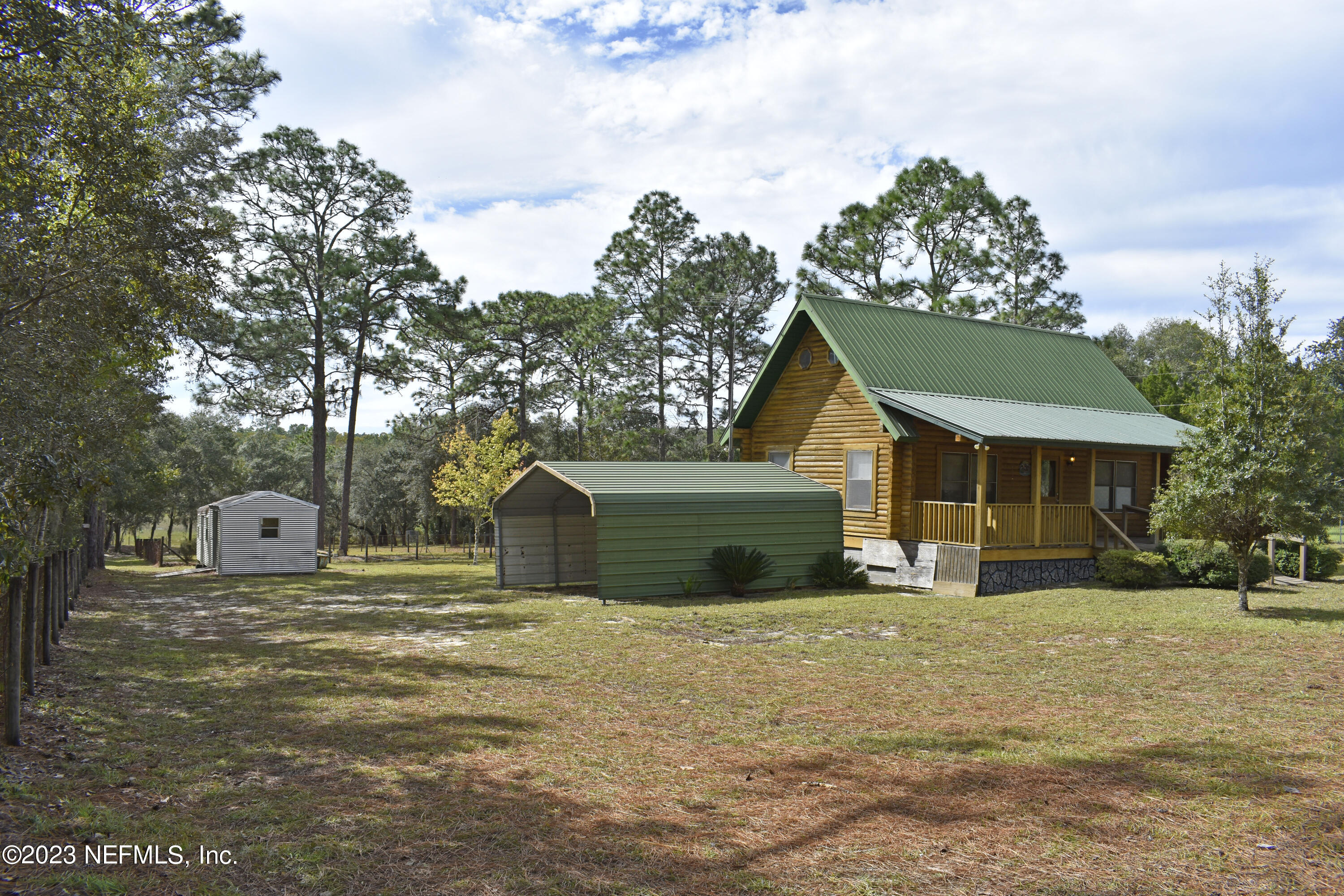 119 Whirlwind Loop Hawthorne, FL 32640 - Photo 32 of 52 119OS19