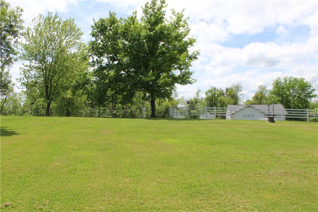 125 Avella Road Hickory, PA 15340 - Photo 8 of 25