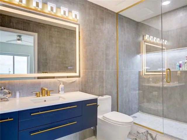 $8,000 | 100 South Eola Drive, Unit 1710, Orlando, FL 32801