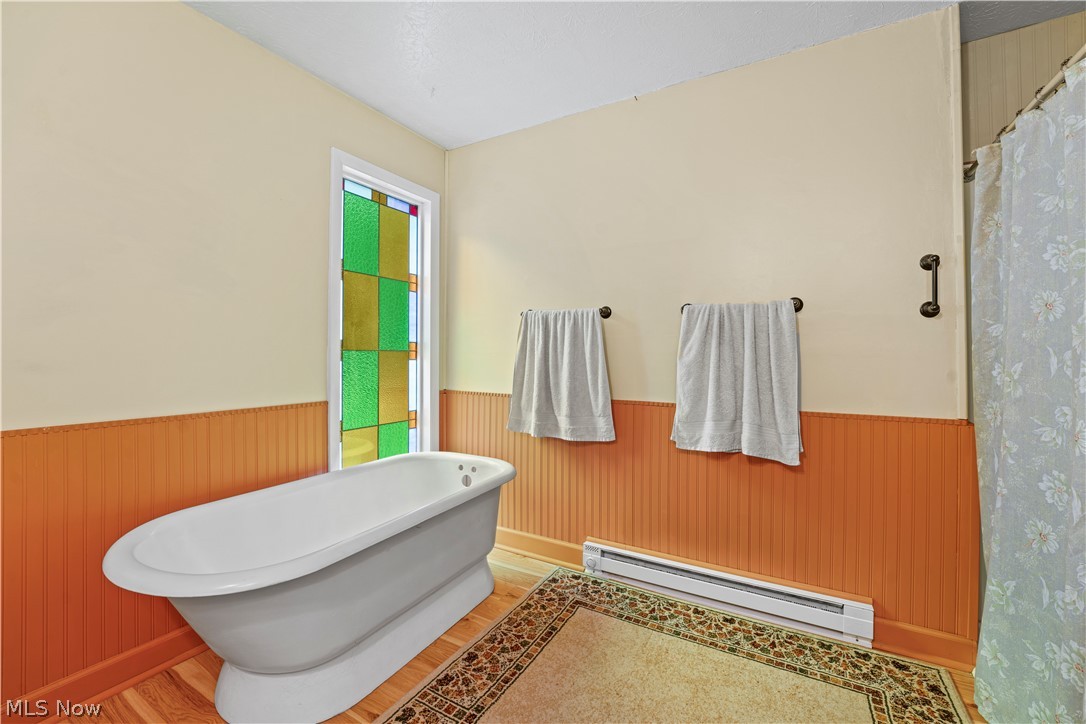 4734 Streeter Road Mantua, OH 44255 - Photo 19 of 34 Bathroom featuring a baseboard radiator