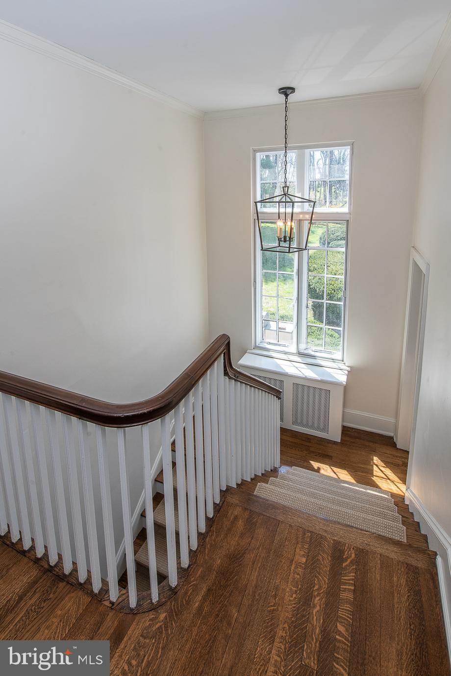 324 Conestoga Road Wayne, PA 19087 - Photo 33 of 81 Staircase