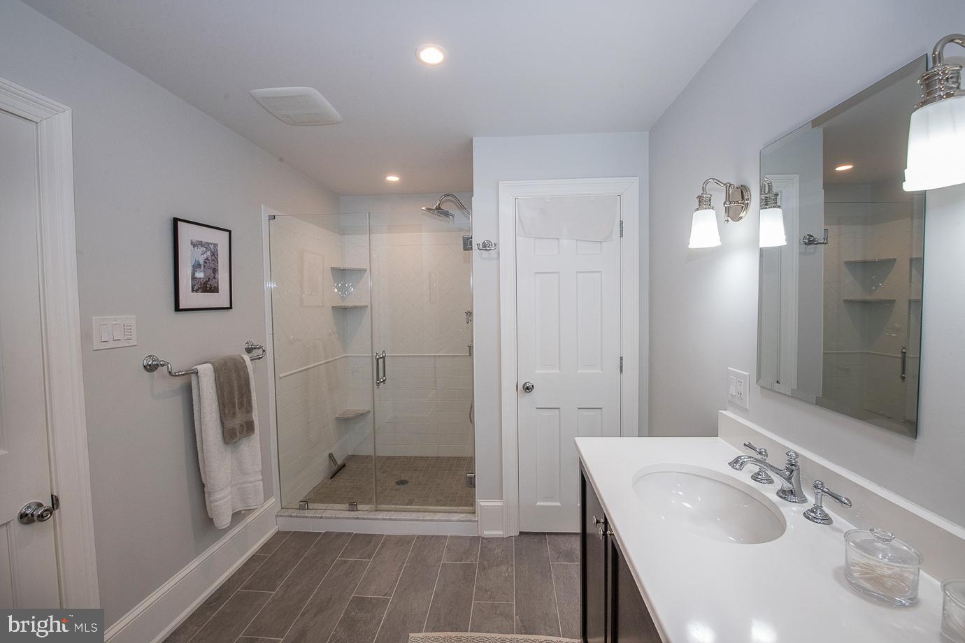 324 Conestoga Road Wayne, PA 19087 - Photo 41 of 81 Master Bath