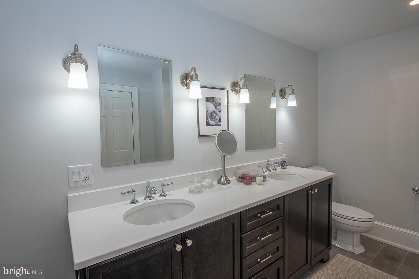 324 Conestoga Road Wayne, PA 19087 - Photo 42 of 81 Master Bath