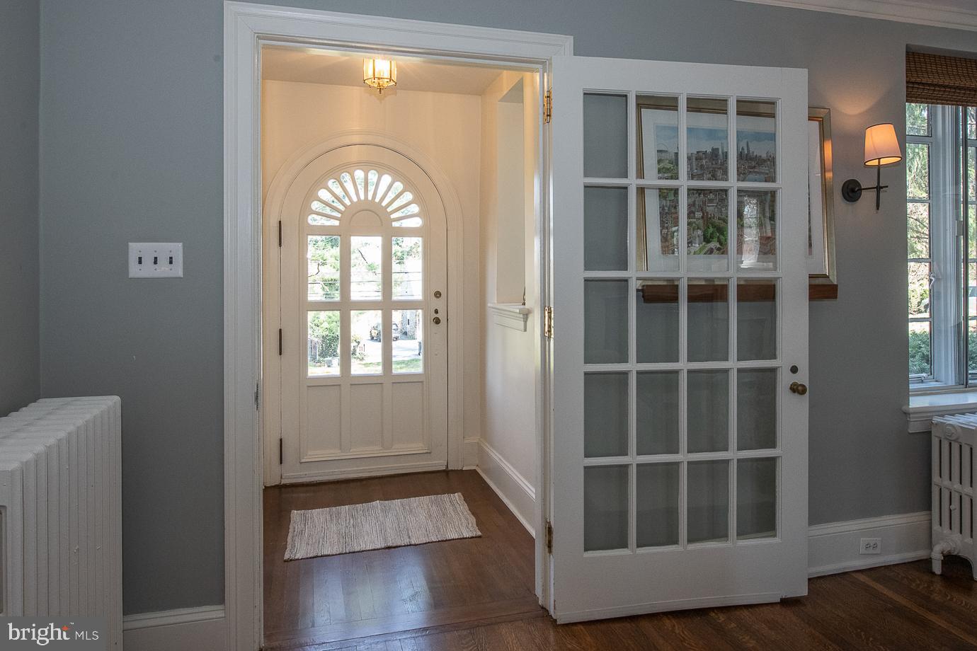 324 Conestoga Road Wayne, PA 19087 - Photo 6 of 81 Front Entry