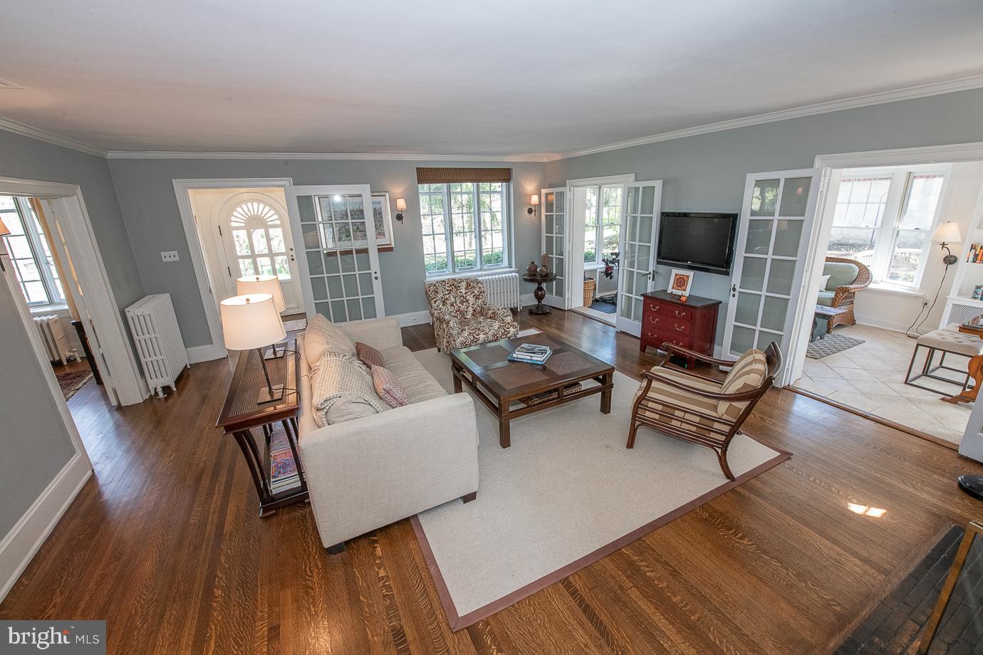 324 Conestoga Road Wayne, PA 19087 - Photo 8 of 81 Living Room