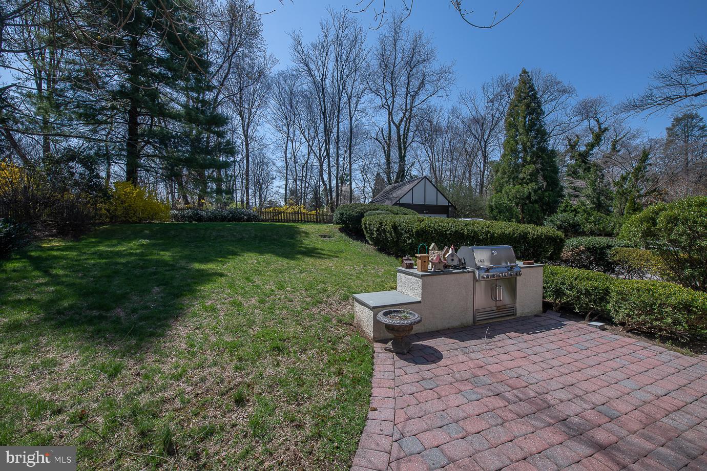 324 Conestoga Road Wayne, PA 19087 - Photo 75 of 81 Back Patio