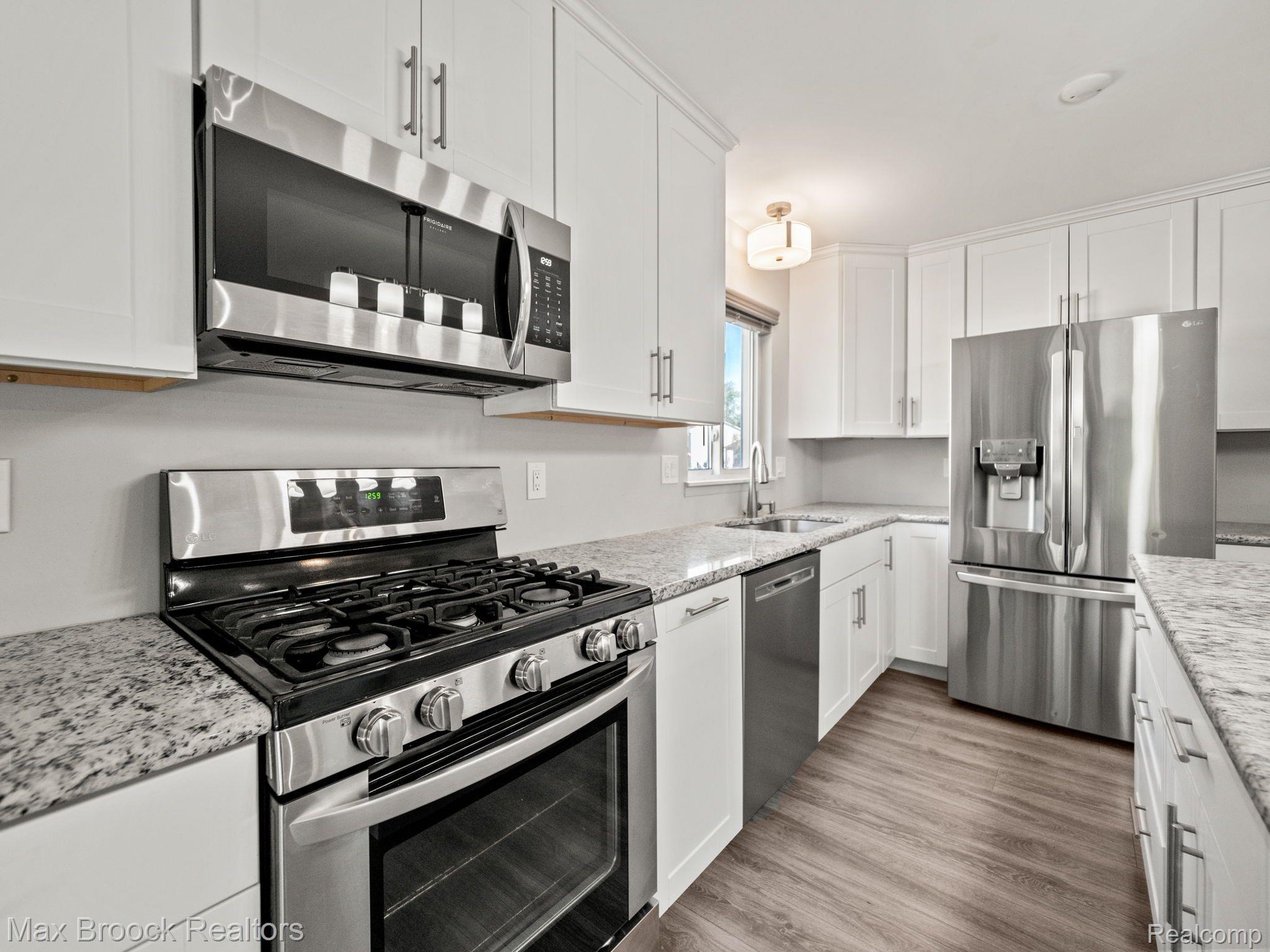740 Dressler Lane Rochester, MI 48307 - Photo 13 of 30 Gallery Image 13