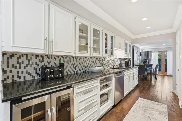 $365,000 | 15922 Archwood Lane, Unit 1011, Dallas, TX 75248