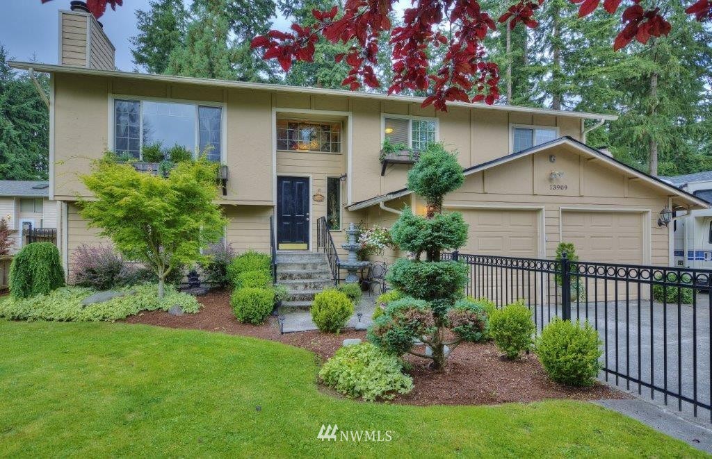 13909 147th Place Southeast Renton, WA 98059 - Photo 1 of 24 Gallery Image 1