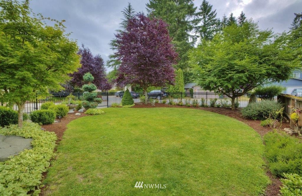 13909 147th Place Southeast Renton, WA 98059 - Photo 2 of 24 Gallery Image 2