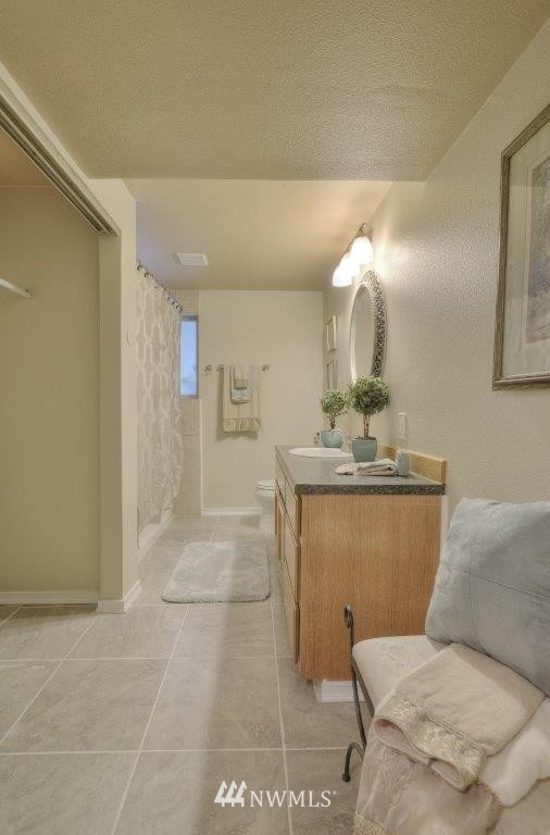 13909 147th Place Southeast Renton, WA 98059 - Photo 14 of 24 Gallery Image 14