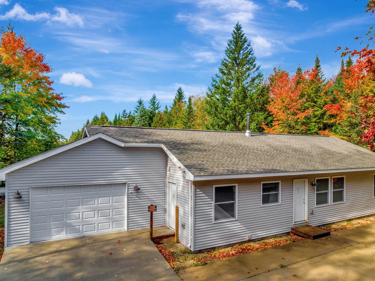 12325 Weadock Road Levering, MI 49755 - Photo 2 of 48 Gallery Image 2