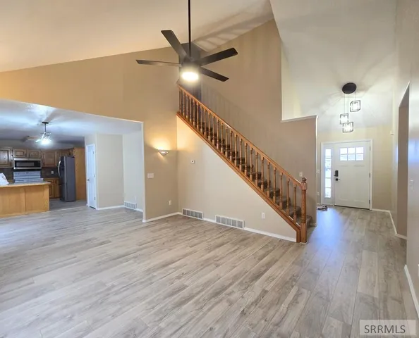 $2,400 | 3786 Deer Run Drive, Idaho Falls, ID 83401