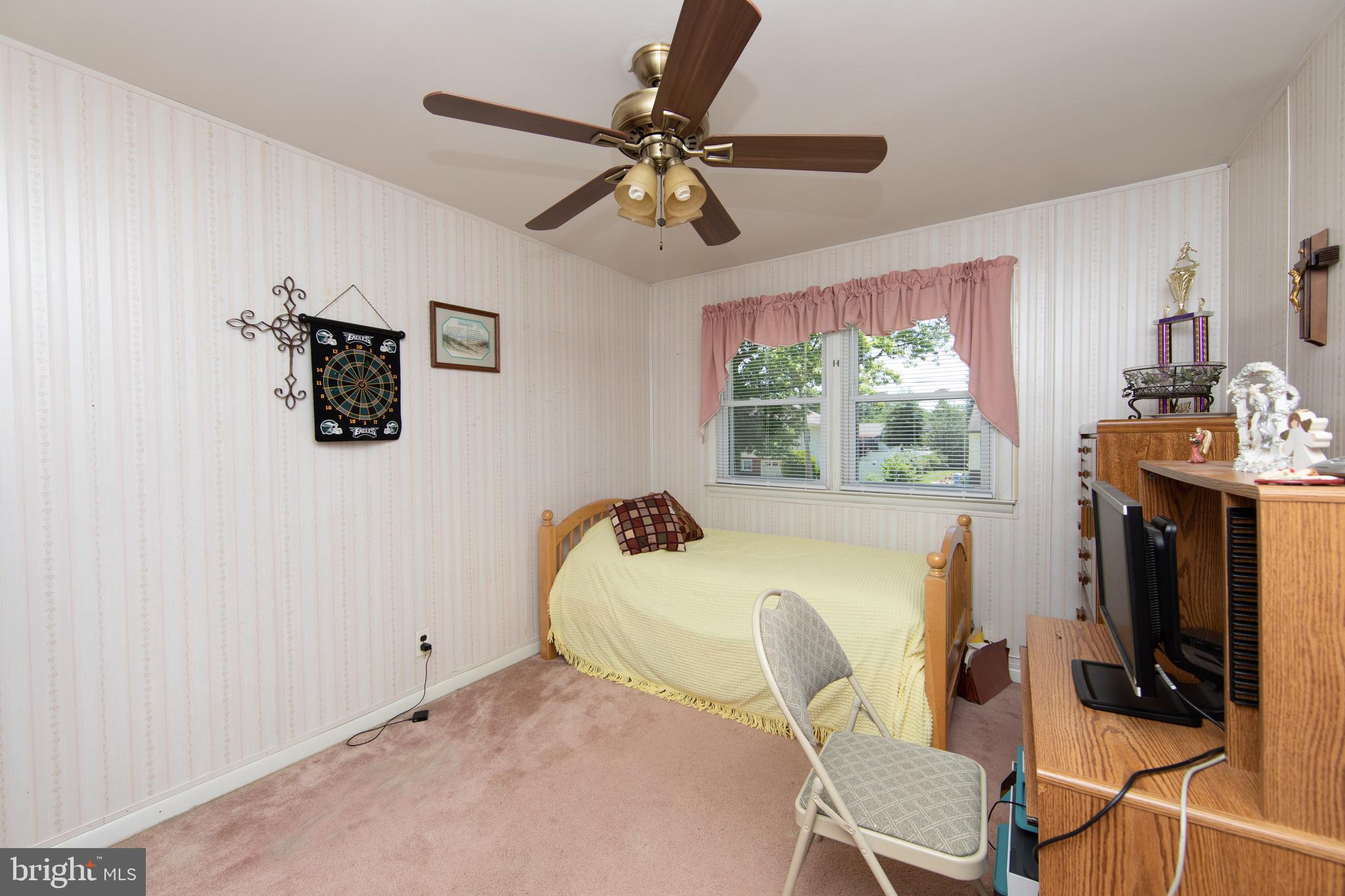 209 Sheffield Road Cherry Hill, NJ 08034 - Photo 29 of 39 Third Bedroom
